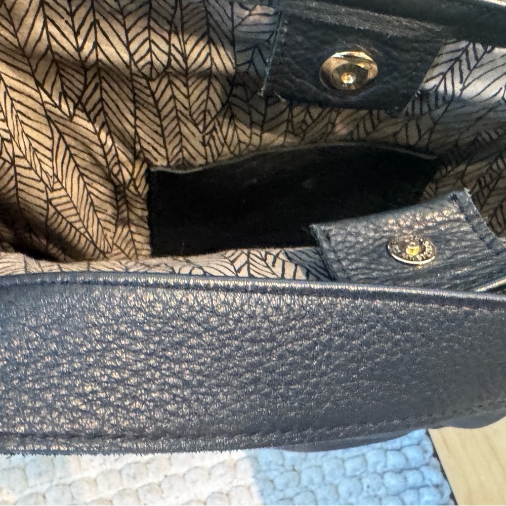 Maya Moon Design Boutique exclusive handbag…rare find. Purchased $395 - Picture 6 of 6